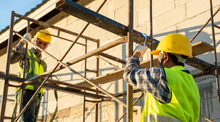 Professional fairlawn roofing services in Middletown, OH